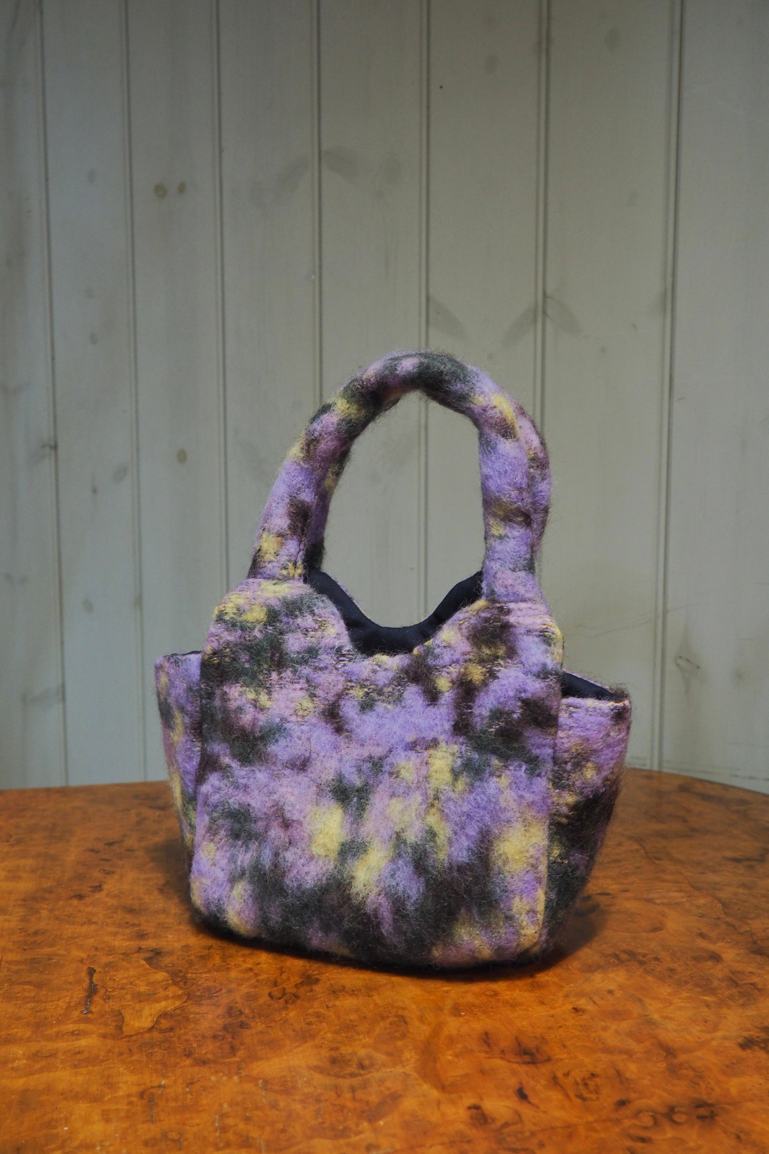 【kota gushiken】Heart-ish Acupuncture Chest Pillow Bag -Purple-