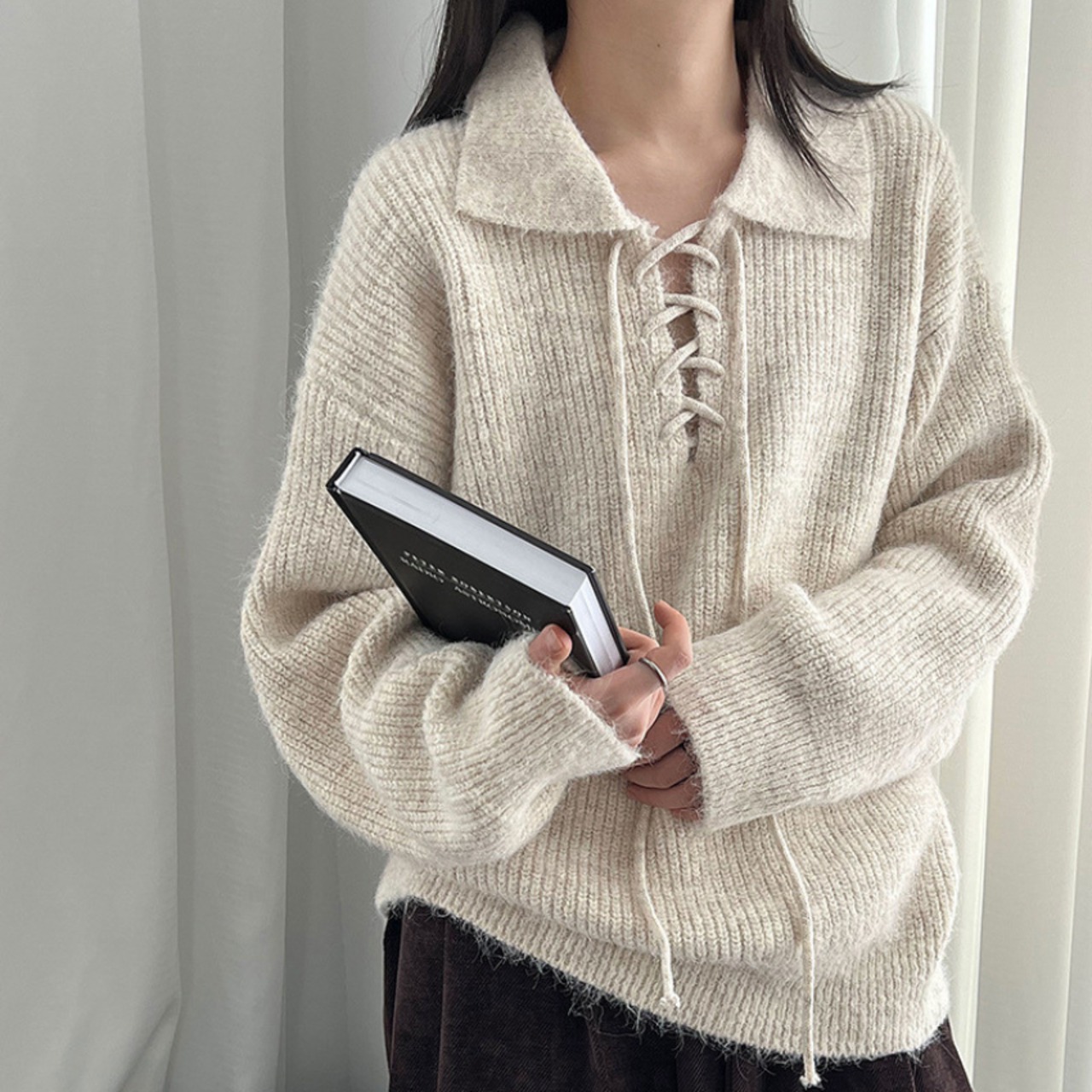 lace-up open collar knit　J00078