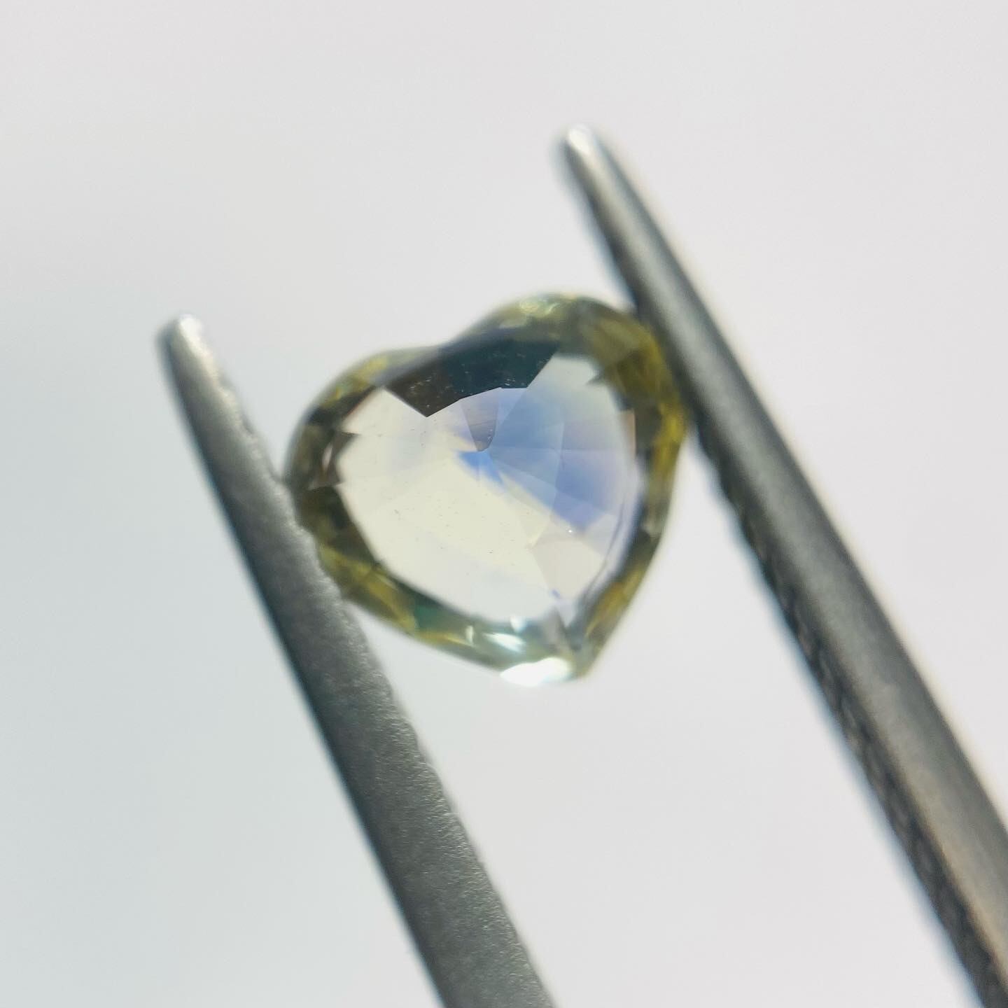 love and peace サファイア