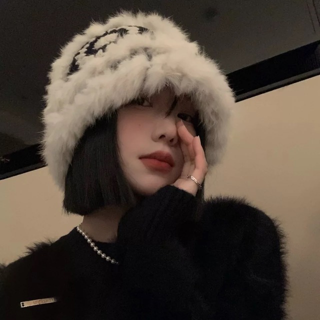 クロッシェファーバケットハット