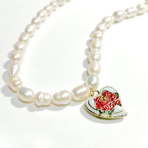 N1005 -  Romantic Heart necklace - Pearl