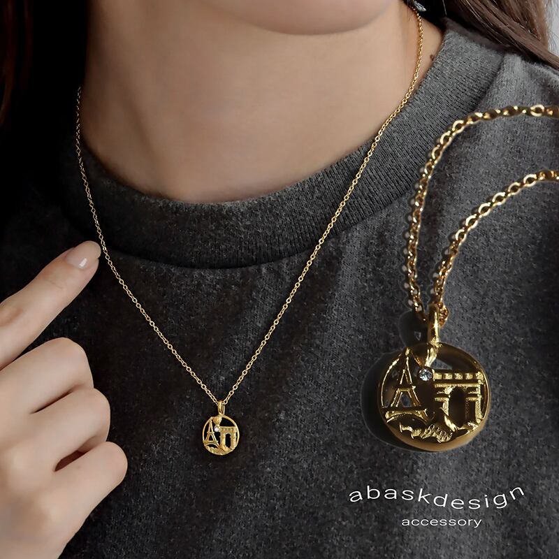 ネコポス便】ネックレス エッフェル塔 クラシカル ゴールドネックレス