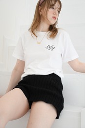 Lily logo T-shirt