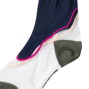 TRICOTÉ / curve line socks TR41SO066