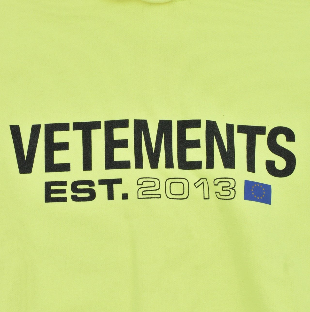 【VETEMENTS】FLAG LOGO HOODIE - 2