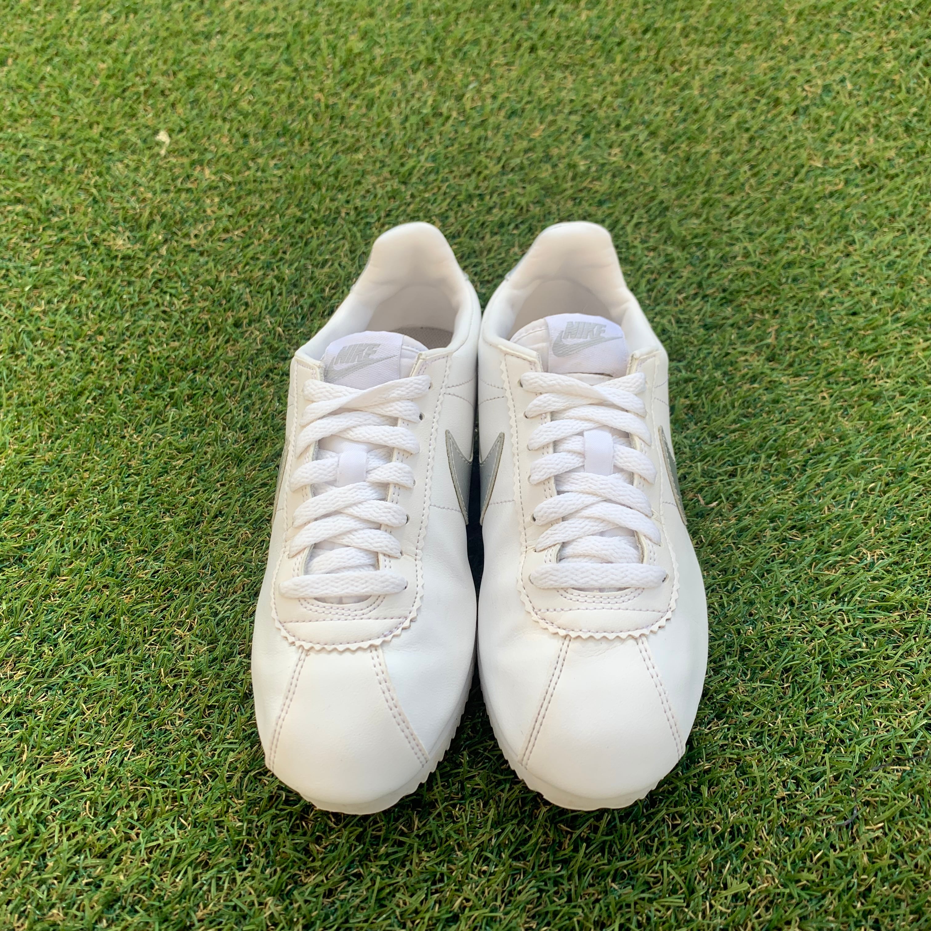 NIKE CLASSIC CORTEZ LEATHER ナイキ クラシックコルテッツ レザー