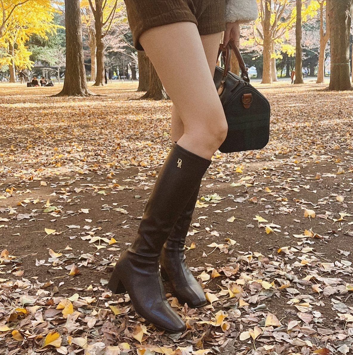original stylish long boots(brown)
