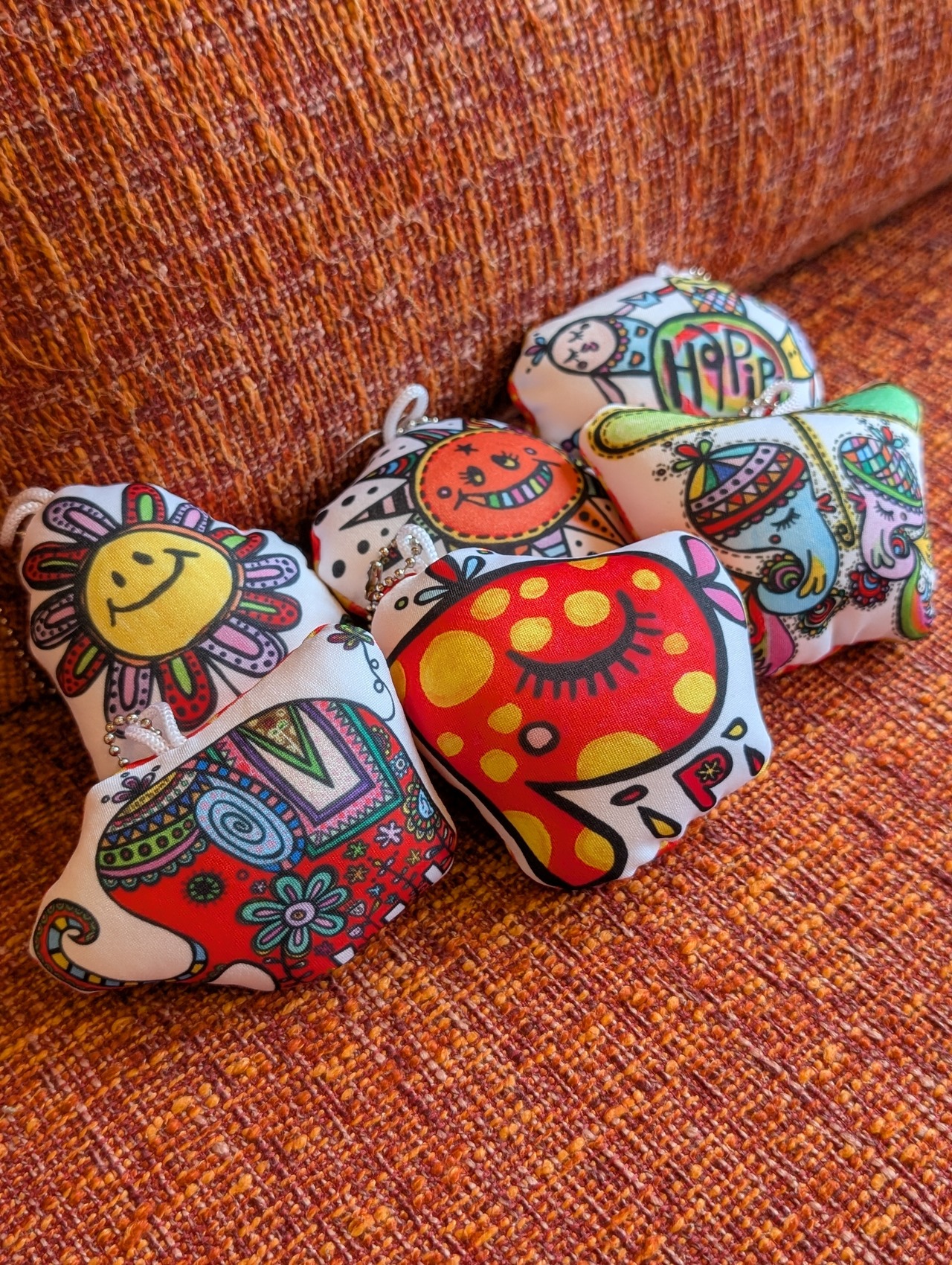 pipiクッションキーホルダー ほらねっ!!