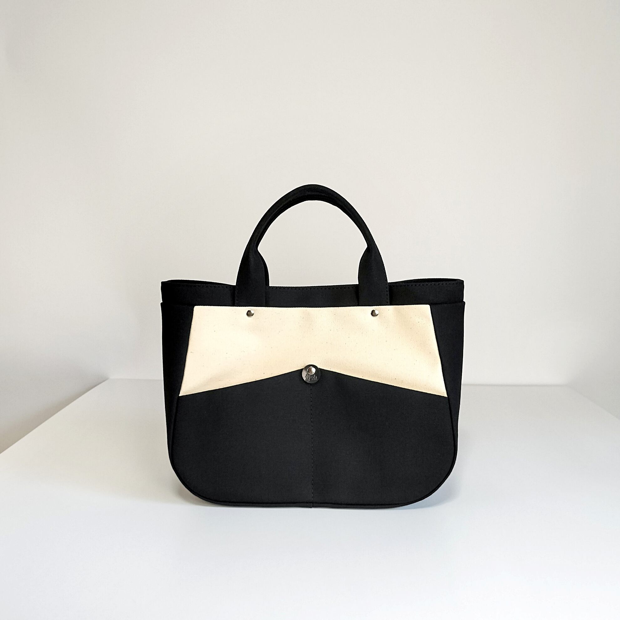 【受注制作】ハンドバッグ BkKn