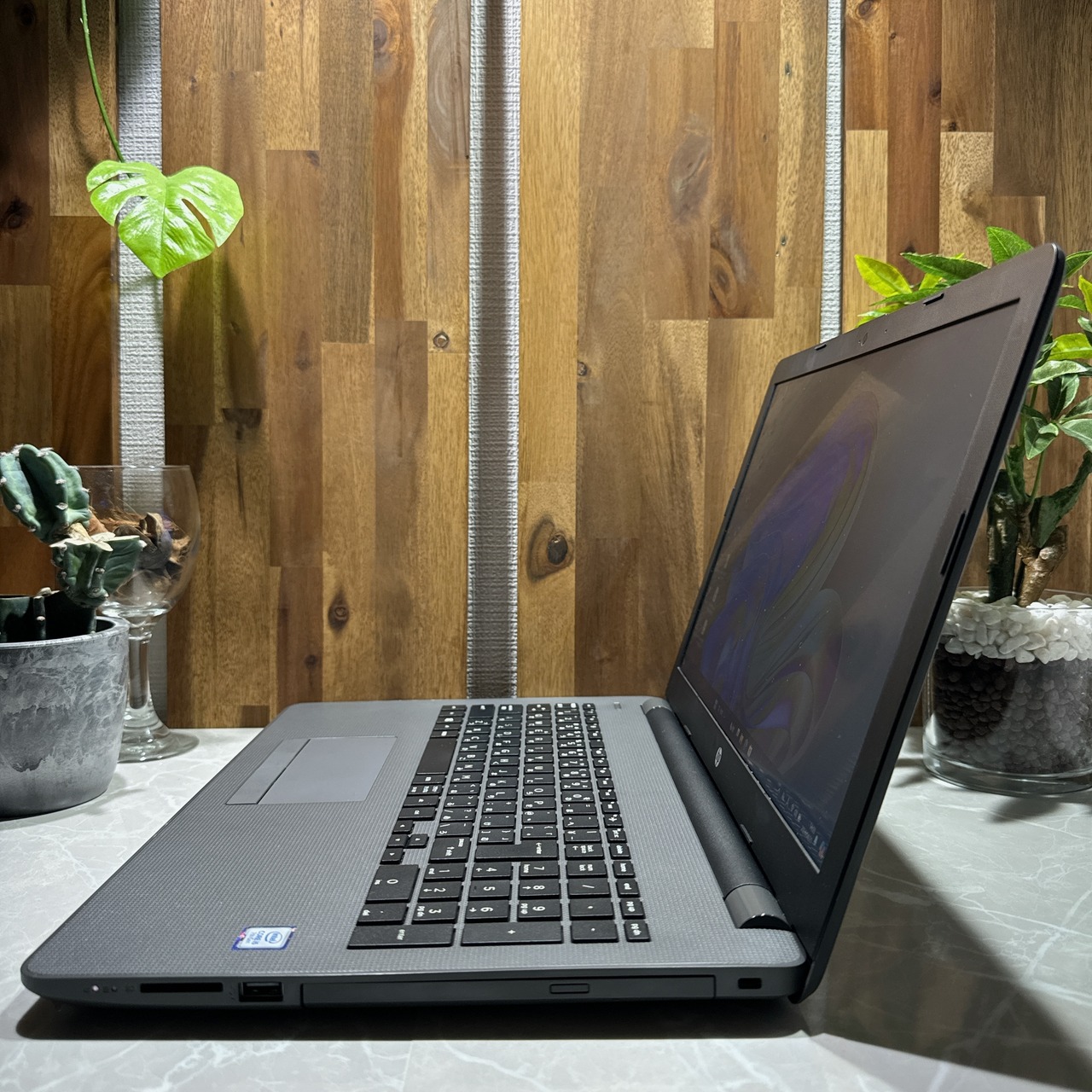 HP 250 G6☘️i5第7世代☘️SSD256GB☘️メモリ8GB | ほんぽくんのPC