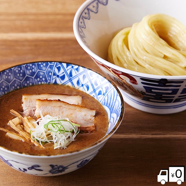 7、本店・麺や庄の濃厚つけめん〈3食入り〉【配送無料】※一部地域を