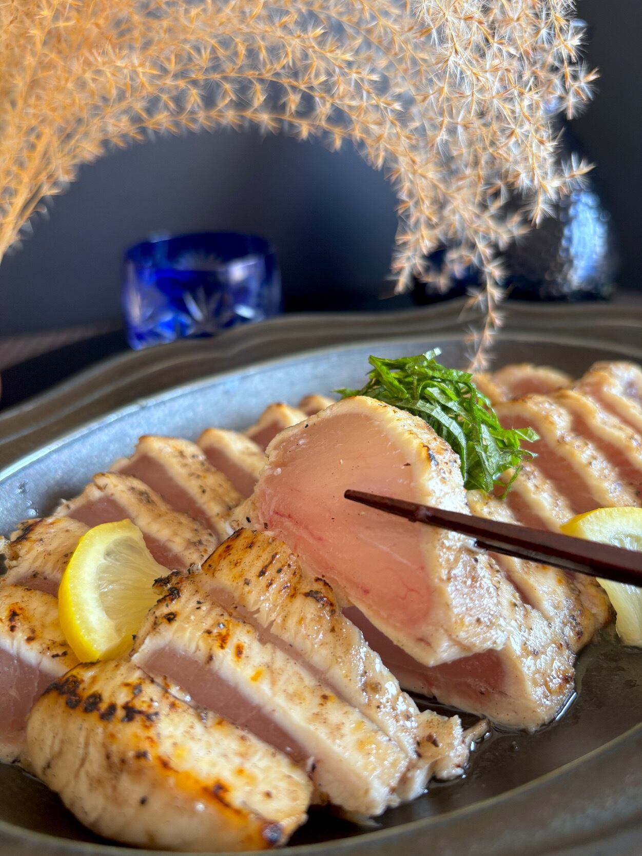 マグロガーリックたたき 2人前 約200g 冷凍 赤身 真空パック 解凍して