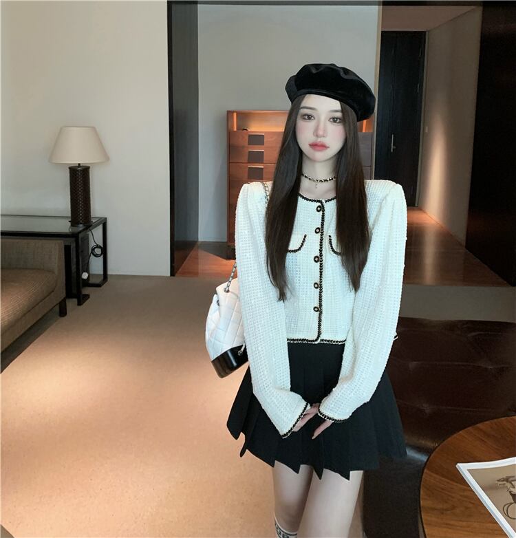 ショートカラーオータムトップス カーディガン 秋物 ブラックストロベリース92096705980