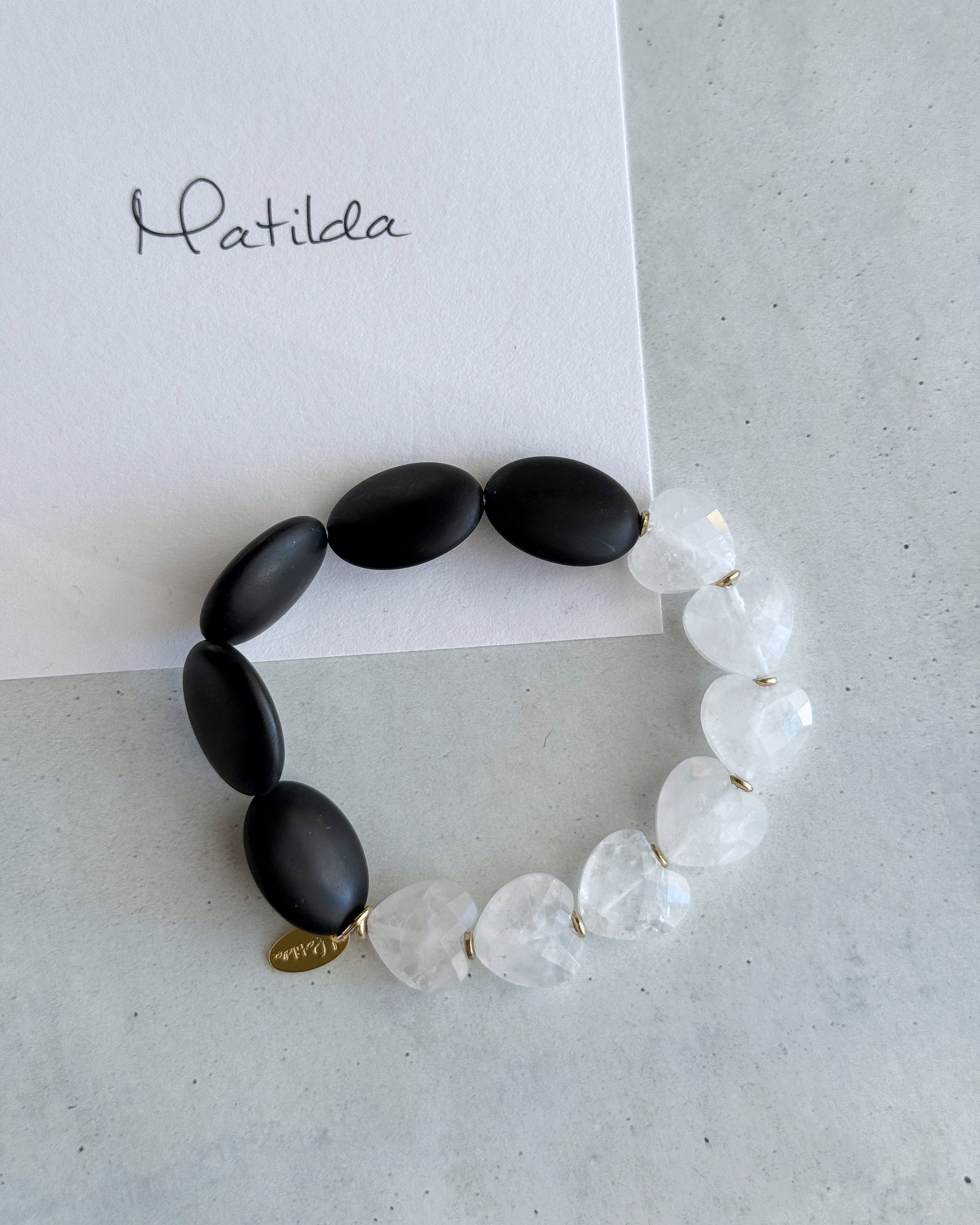 bicolor bracelet(オニキス×クォーツ)