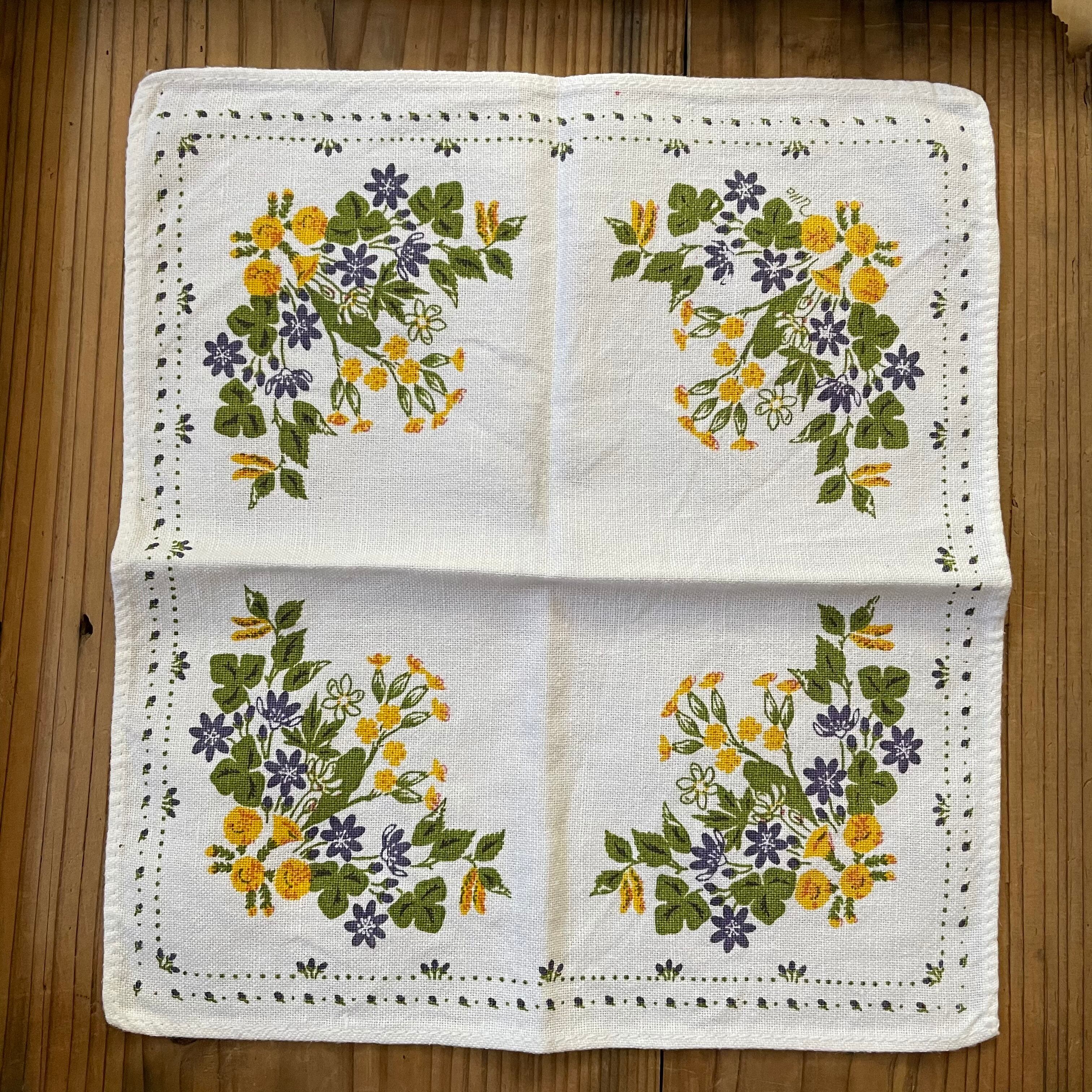 花模様のハンカチな布