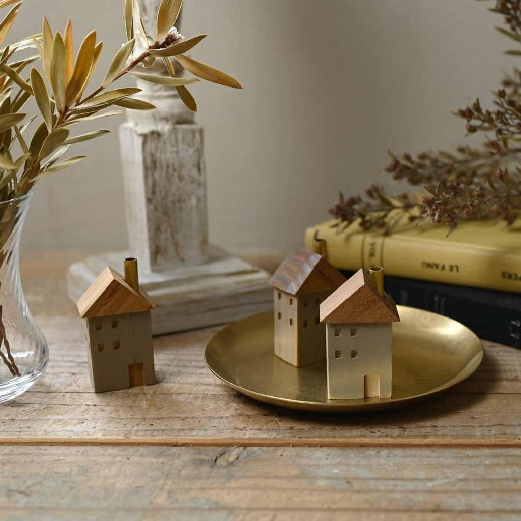 5/7 再入荷 】ちいさな家のオブジェ Flower house with chimney C