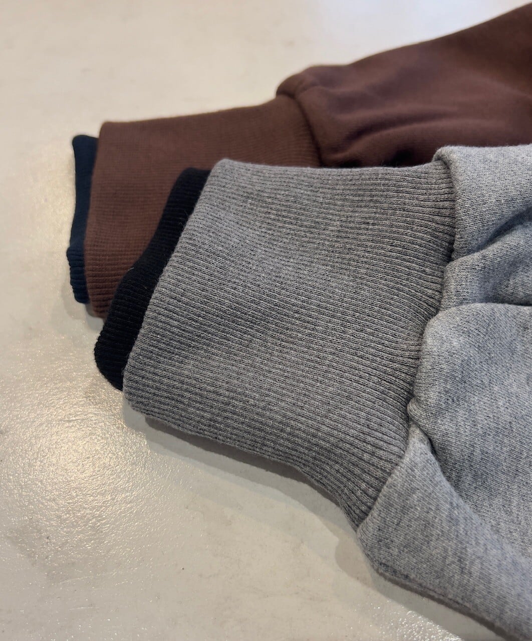 【SELECT】配色レイヤードバルーンプルオーバー 25-0679