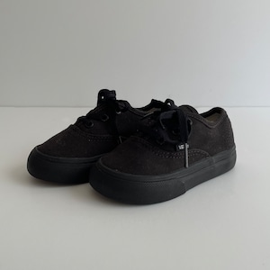 -USED- "KID'S" VANS AUTHENTIC  [BLACK/BLACK] -10.5-