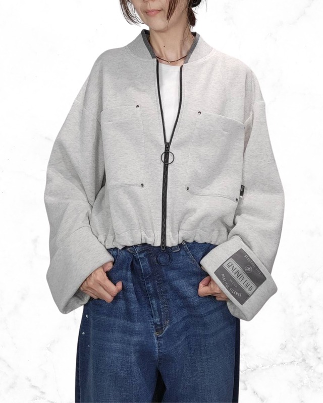 軽量裏起毛ショート丈ブルゾン　896111　ayane　アヤン