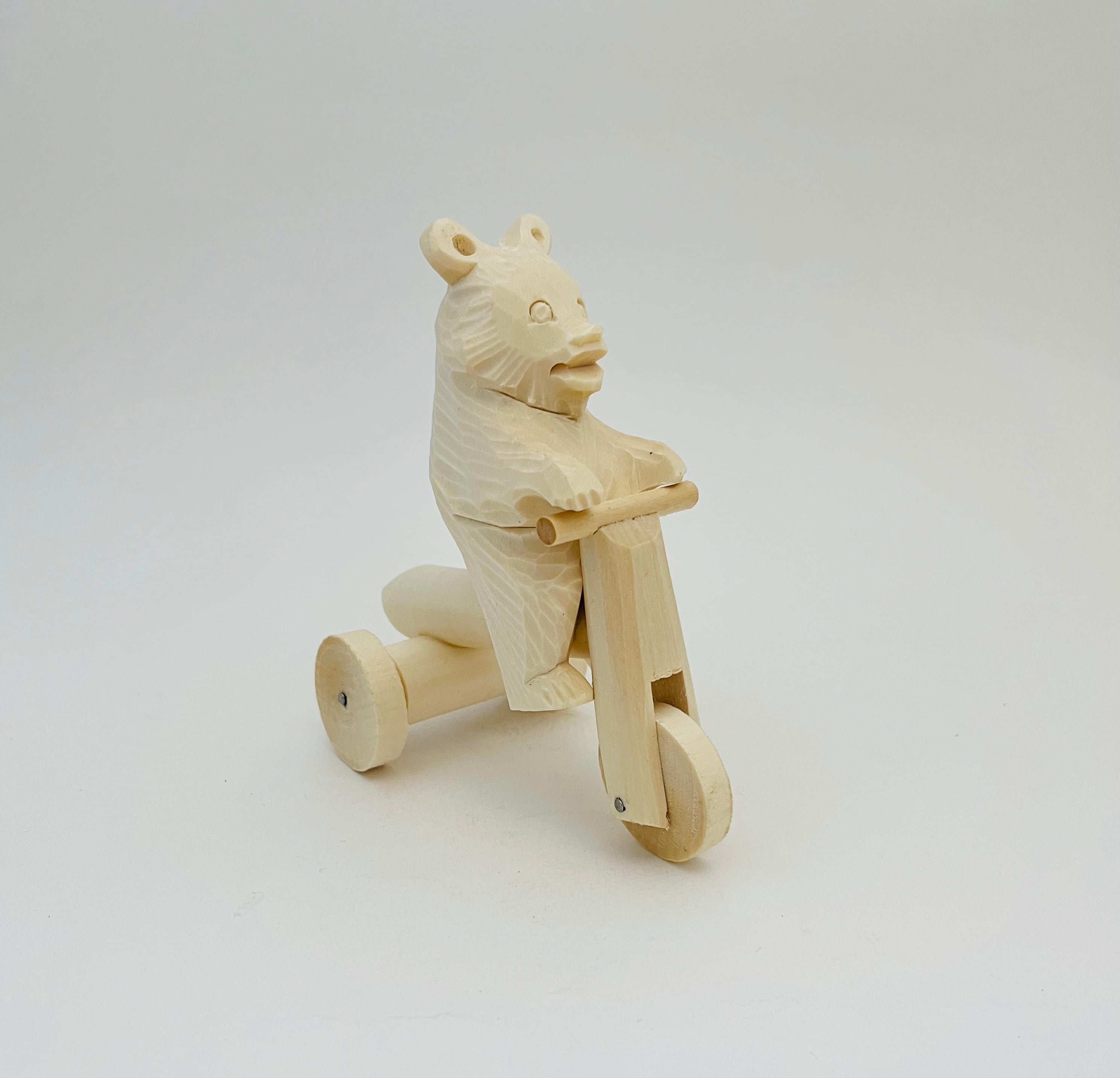 ボゴロツコエ木地玩具「クマの三輪車」