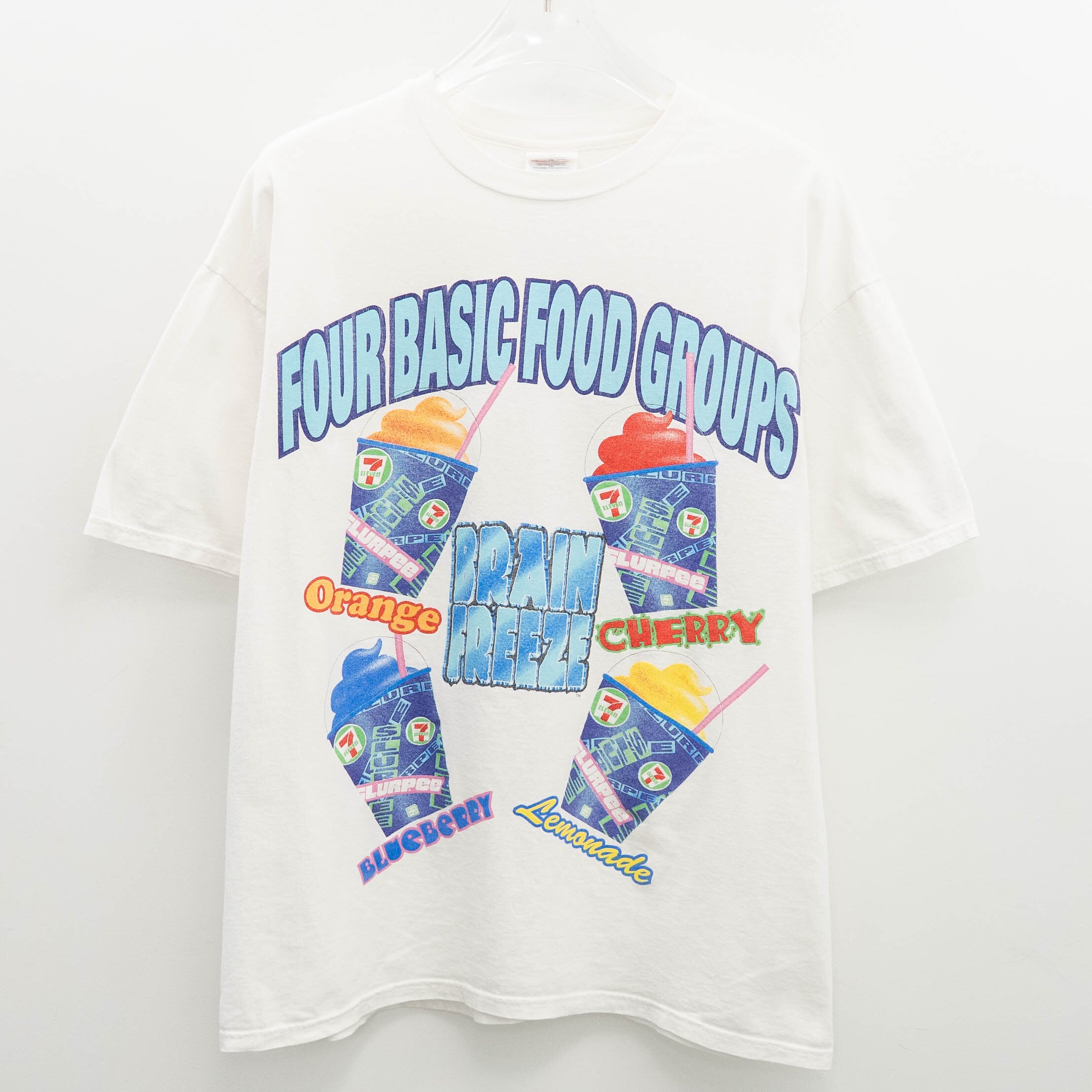 Slurpee 7-Eleven " Brain Freeze" Hanes XL 【A8-637】