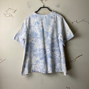 vintage 1970’s movie pattern pullover shirt