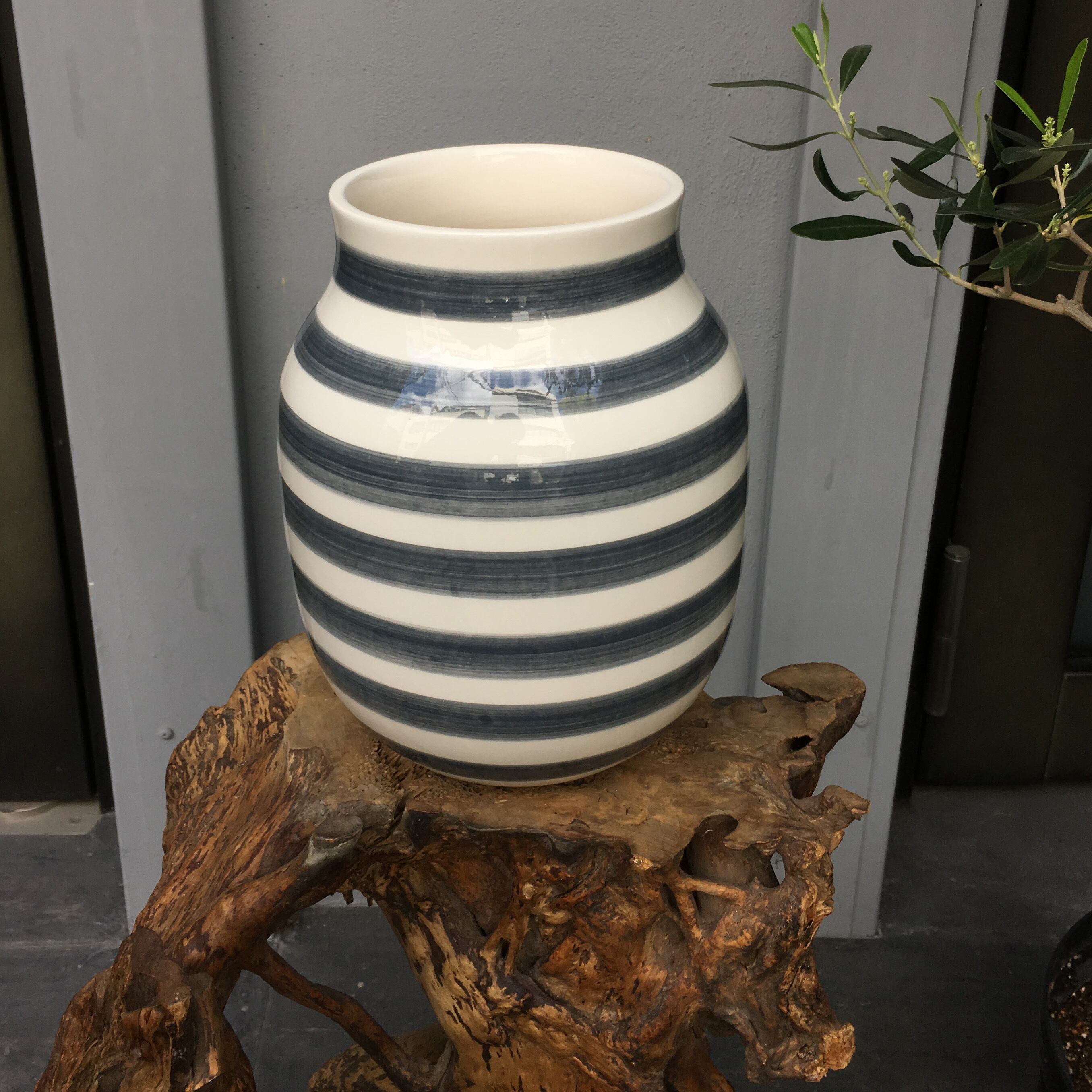 パール Kahler フラワーベース Mサイズの通販 By Dory S Shop ケーラーならラクマ オマジオ ケーラー サイズ