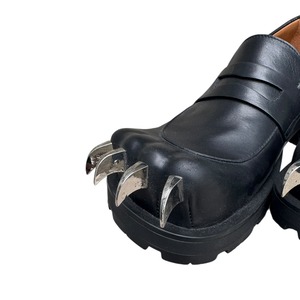 【CHARLES JEFFREY】MOCCASIN MOGGIES WITH CLAWS