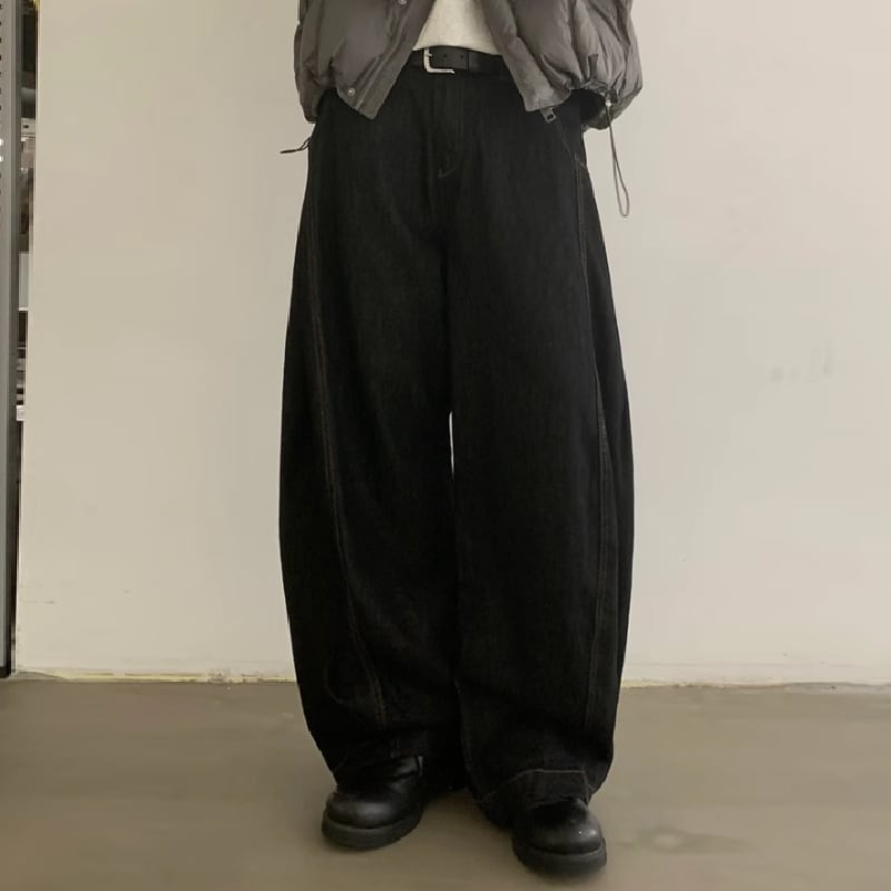 INKNOTSチュラルシルエットカーブデニムパンツ