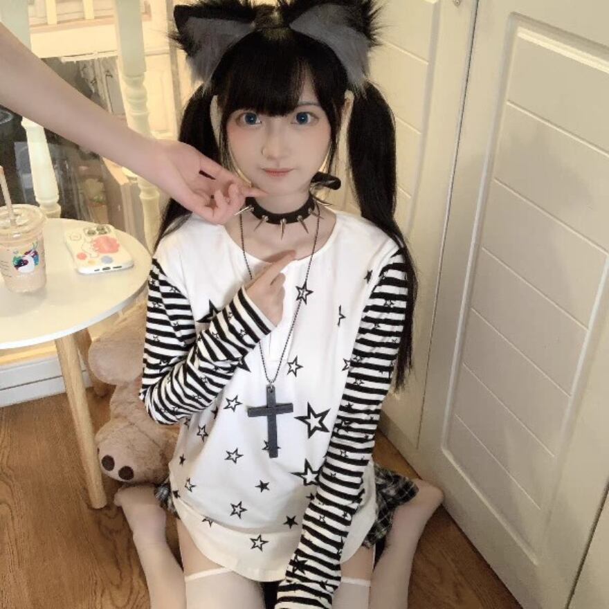 サブカル 服 地雷系 通販 Tシャツ 長袖 星 ボーダー柄 闇かわいい