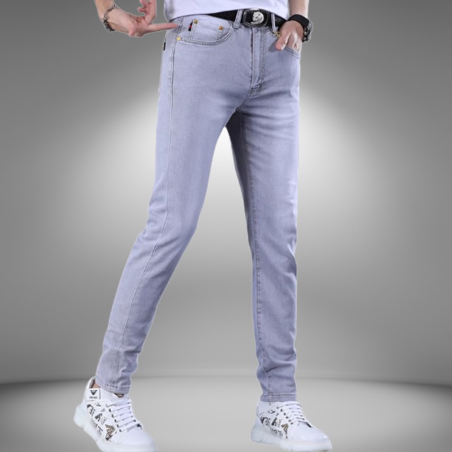 ライトグレーストレートジーンズ M0421