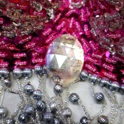 ベリーダンス オリエンタル 衣装 トップス ベルト セット ピンク系 ラインストーン スパンコール フリンジ キラキラ ダンス衣装 イベント ステージ 華やか 鮮やか かわいい 練習 レッスン シルバー系