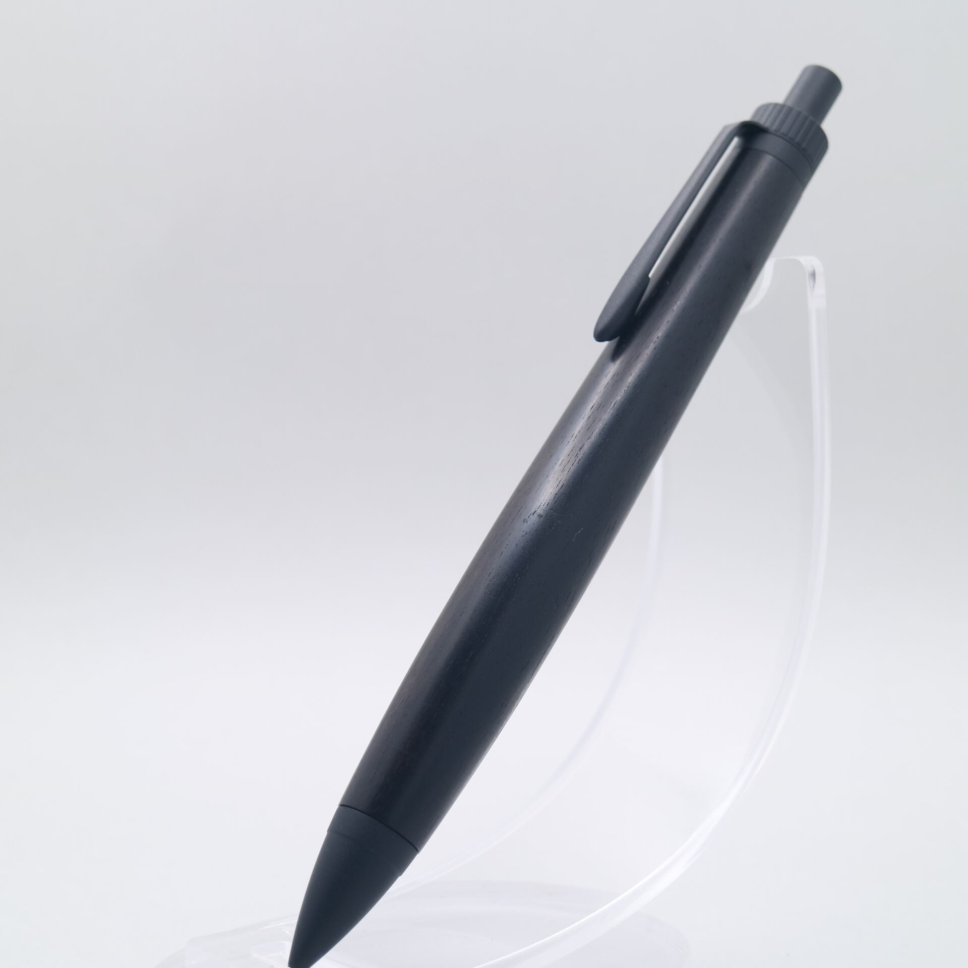 黒檀 × マットブラック|木の質感を楽しむ木軸ペン|250713 ボールペン or シャーペン