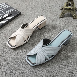 【送料無料】 サンダル ミュール シューズ 靴 オープントゥ スクエアトゥ 太ヒール ミドルヒール レディース 大人可愛い カジュアル シンプル おしゃれ お洒落 大人女子 歩きやすい 痛くない 疲れにくい スタイルアップ ブルー 青 ホワイト 白 20代 30代 40代 夏 お出かけ デート 女子会