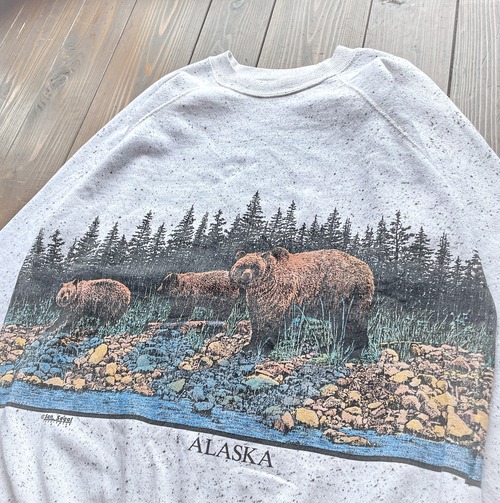 90s〝 ALASKA 〟Animal All Over Print Sweat Hanes Body  〈 Made in USA 〉 size  X-LARGE