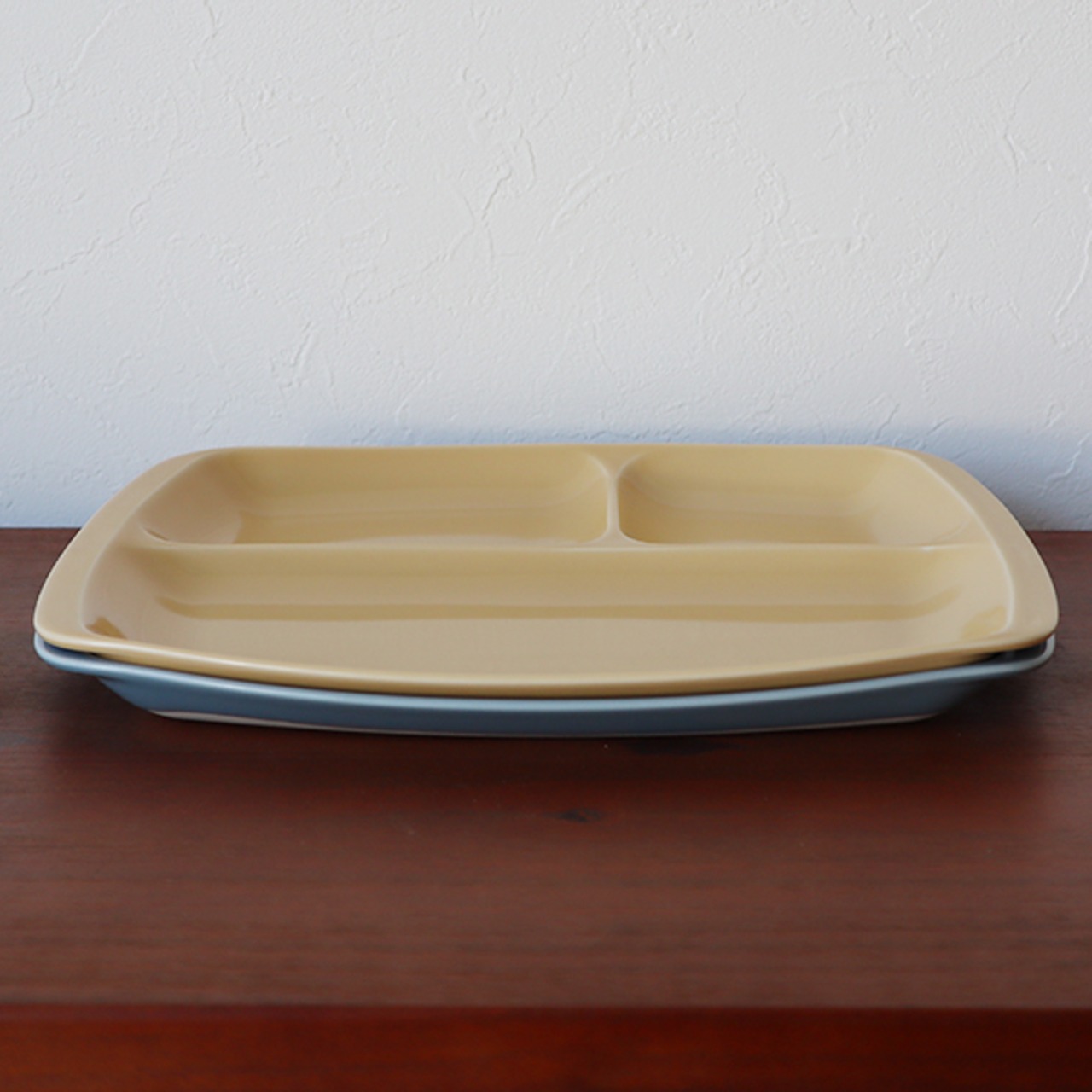 波佐見焼　スマートランチプレート（ベビーブルー・ブロンド（黄色））7-045