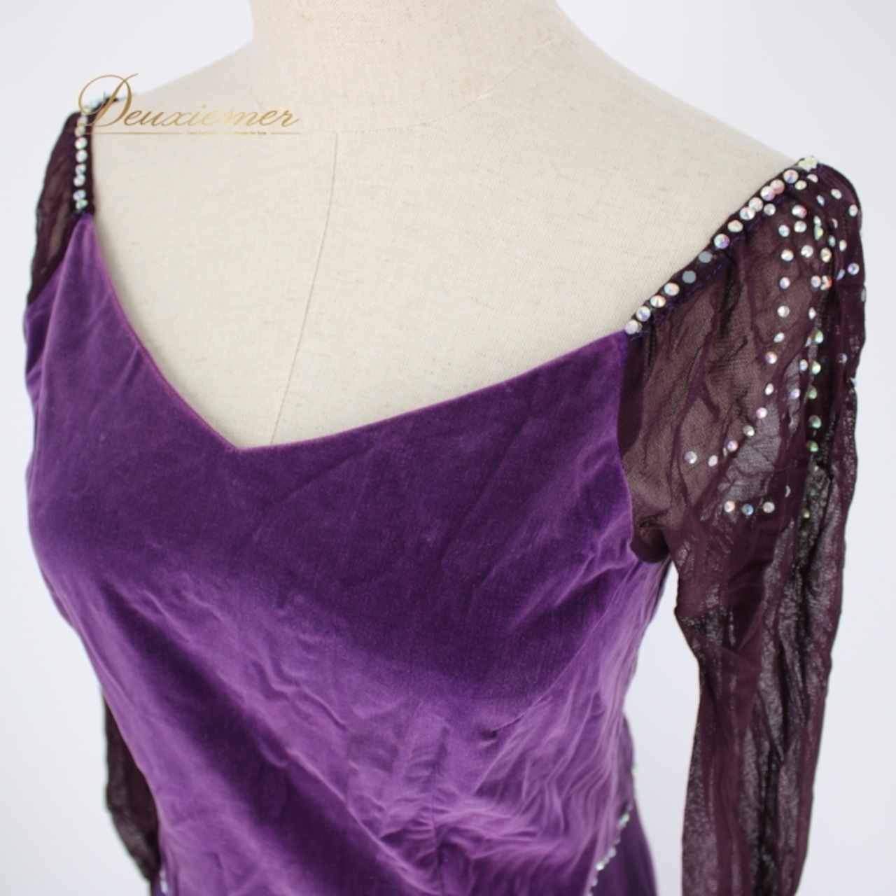 社交ダンス 衣装 スタンダード ドレス ワンピース レッスンウェア パーティドレス レディース オールシーズン 紫 パープル系 レース 長袖 パニエ ディープパープル ラインストーン ボリューム 優雅な動き 光沢 結婚式 発表会 フォーマル ドレスアップ 体型カバー おしゃれ かわいい シンプル エレガント デート 着回し ルームウェア 楽な着心地 コスチューム