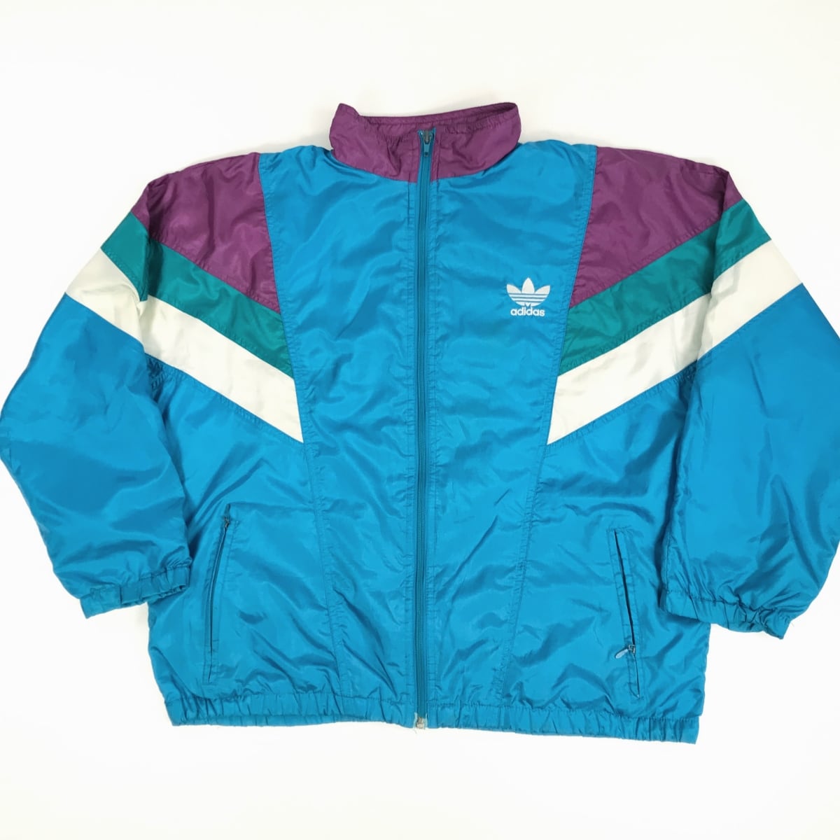 ADIDAS アディダス 80年代 トレフォイルロゴ ワンポイント刺繍 ADIDAS アディダス 80年代 トレフォイルロゴ ワンポイント刺繍