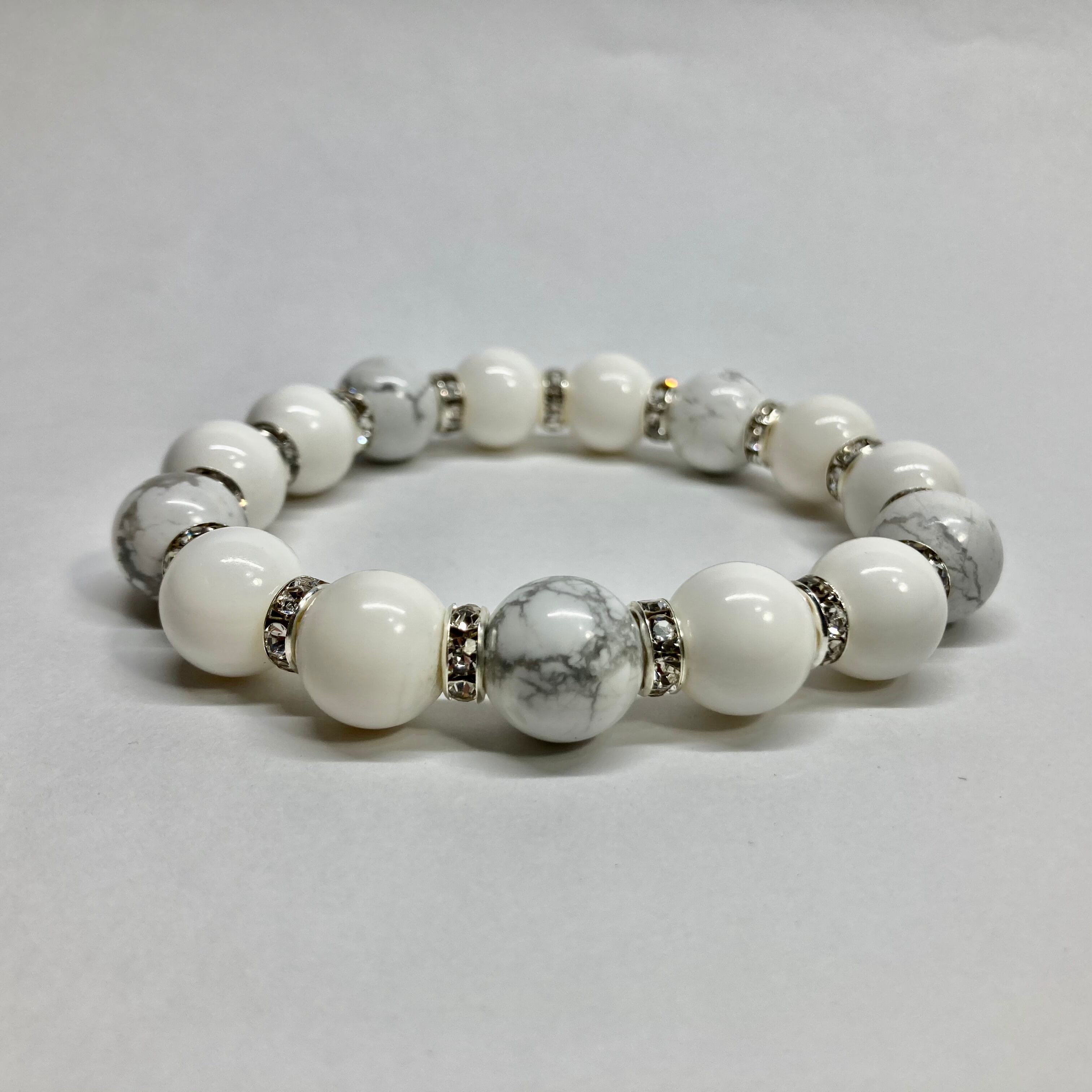 ホワイトオニキス &ハウライト パワーストーン ブレスレット12mm