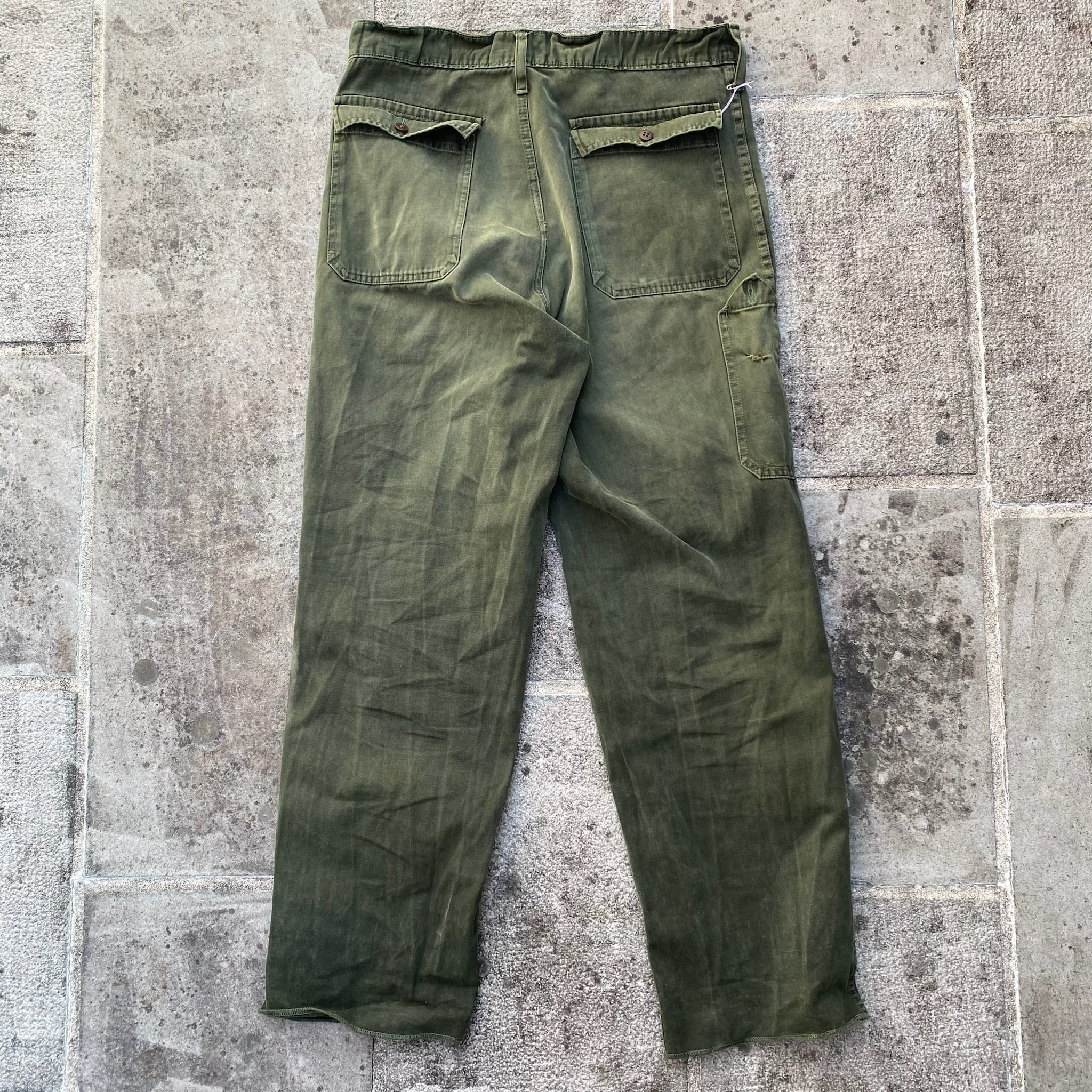 ハンガリー軍 ベイカーパンツ | Pay ID ハンガリー軍 ベイカーパンツ | Pay ID