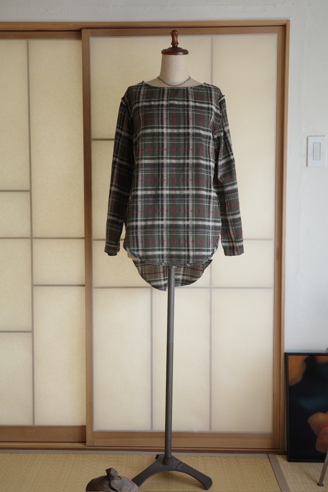 SOMO Round Hem Tops