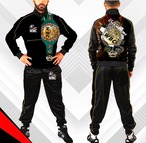 【WBC公認ブランド】BOX ARTセットアップ〜HEART OF A CHAMPION SWEATSUIT〜
