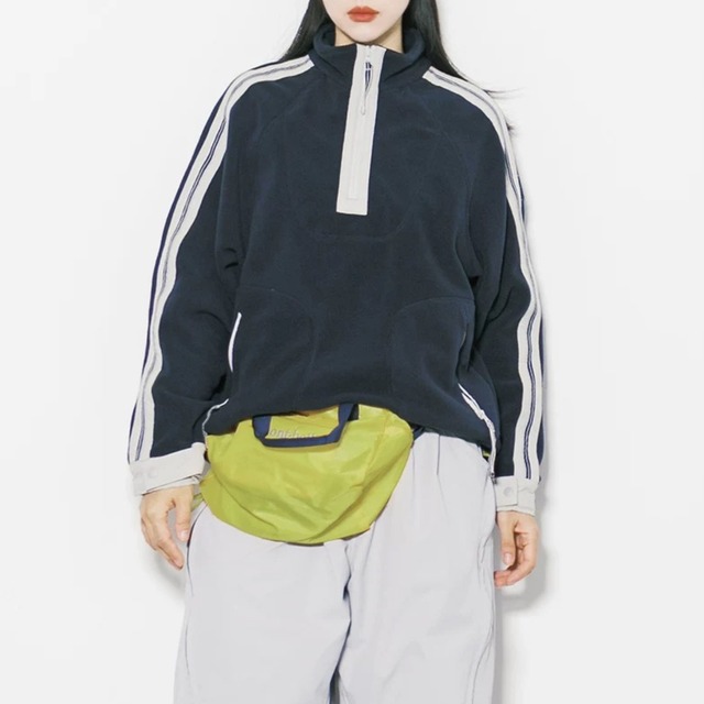 ハーフジップラインプルオーバー C00945