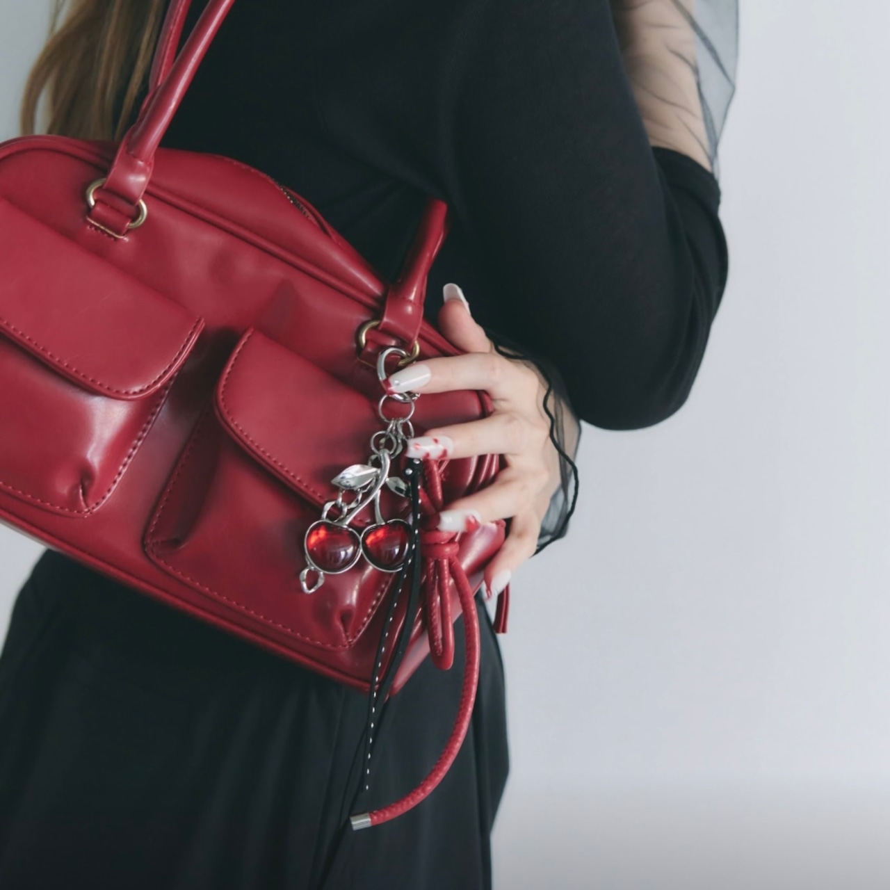 MARLE CHARM:ダークチェリー チャーム バッグチャーム スマホチャーム