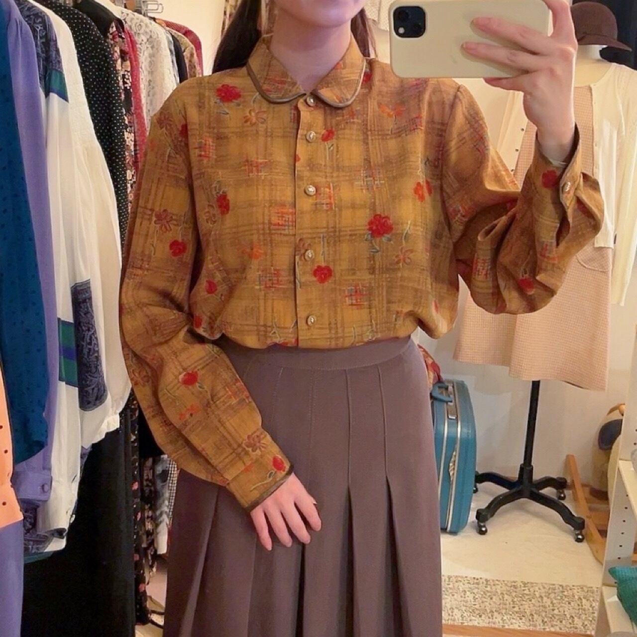 flower check blouse
