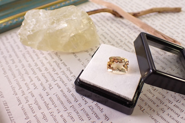 【原石セット】シトリン　3.16ct/212.01ct　[C7‐391]