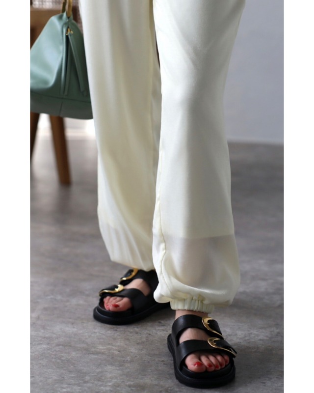 サテンジョガーパンツ