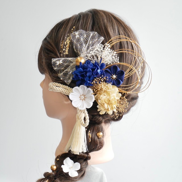 A413  つまみ細工　髪飾り　青　卒業式　袴　結婚式　ドライフラワー　成人式