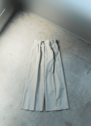 LAUM WIDE LEG TROUSER - Raw Ivory