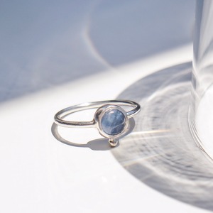 petit ring (kyanite)